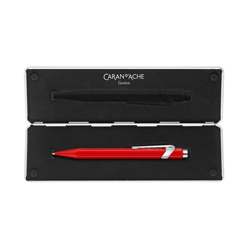0846_570_CDA_Tintenroller_matt_rot_TR_im_Etui_04_1500x1500