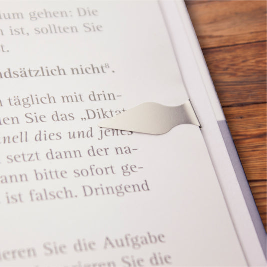 1-BD-CHR_Bookdarts_steel_silber_Buch_600x600_03