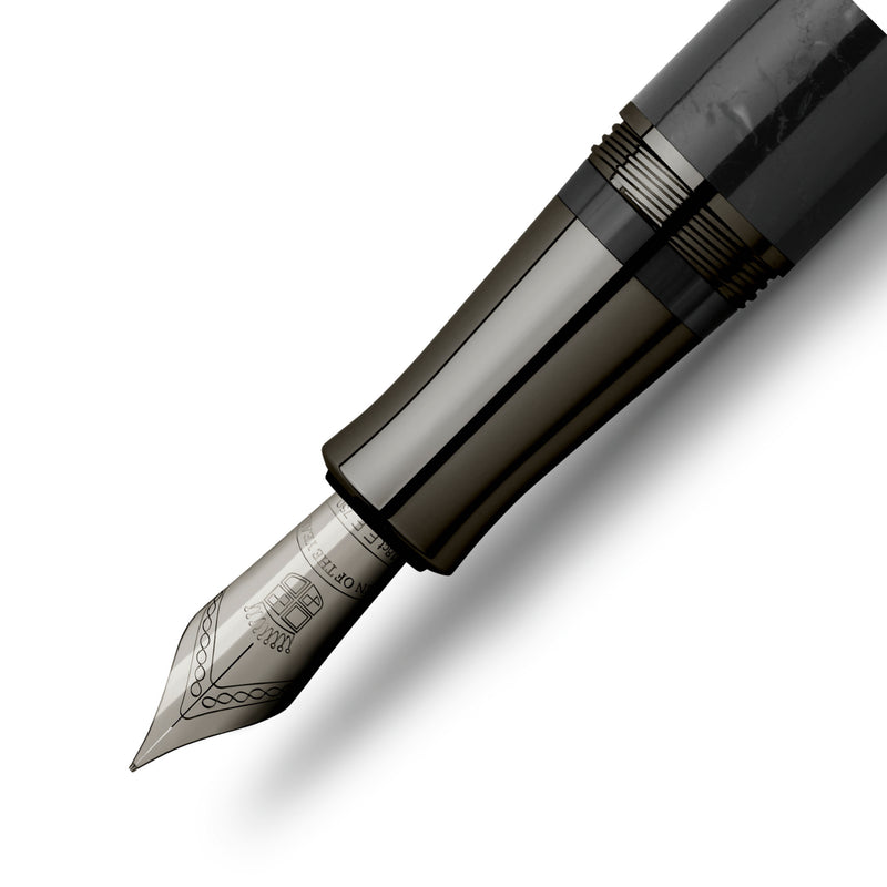 145150_Fu-llfederhalter-Pen-of-the-year-2018-Black-Edition2000x2000_72-2