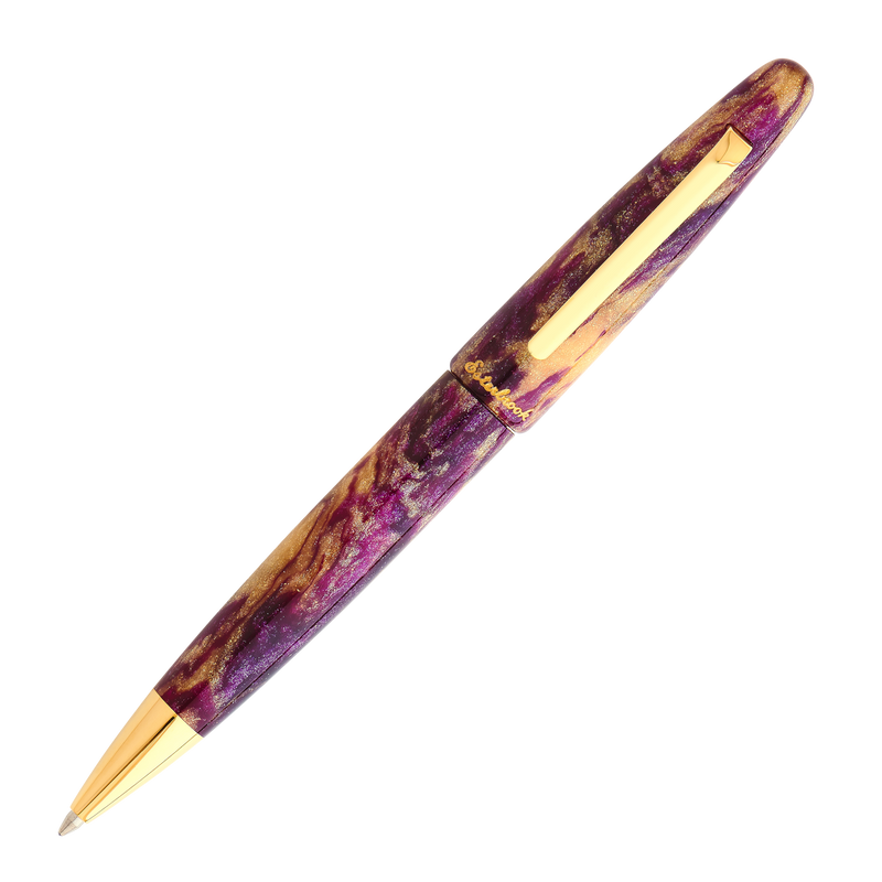 EGR539_ESTIE_Regular_Size_Gold_Rush_Dreamer_KS_diagonal_VS01_2000x2000